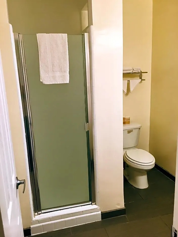Los Feliz Hotel — photo 2