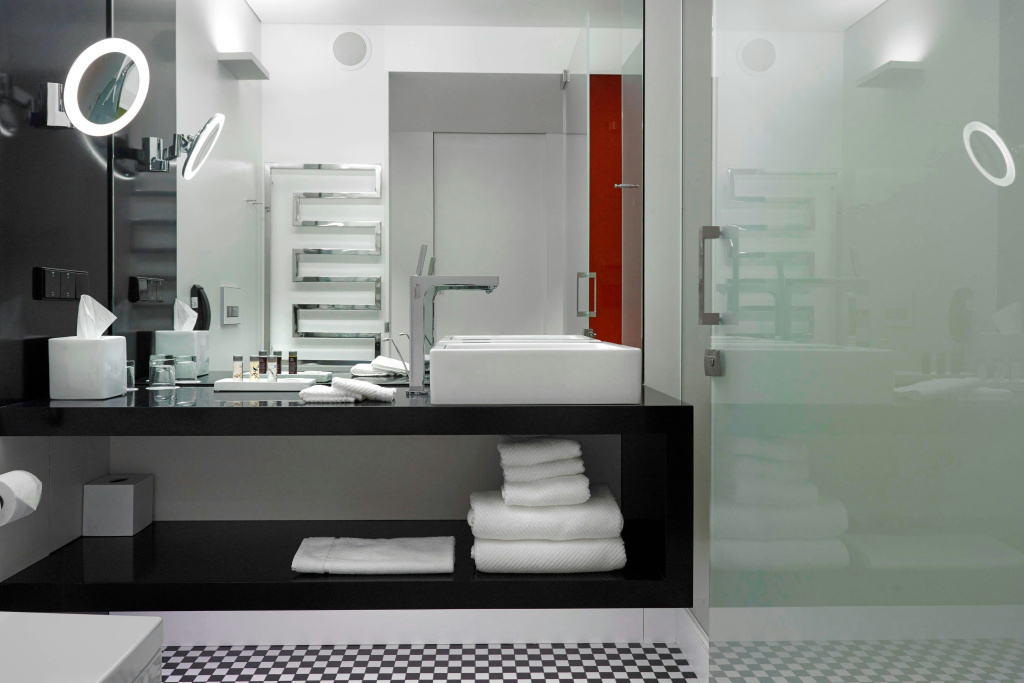 Renaissance Warsaw Airport Hotel, an Marriott International — photo 8