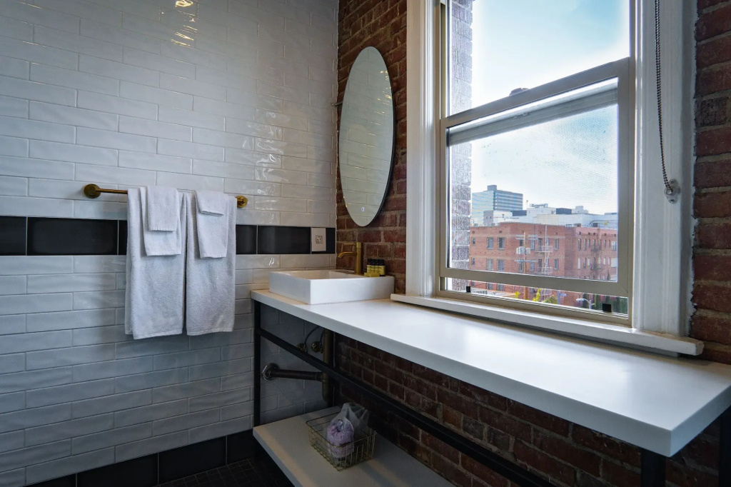 H Hotel — photo 7