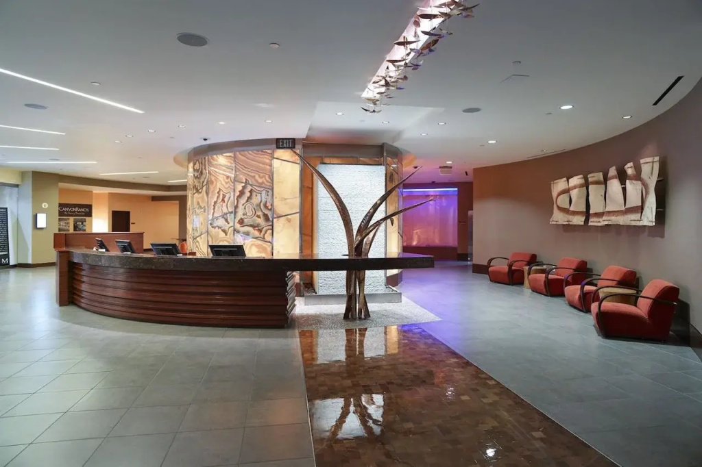 The Venetian Prestige Club Lounge, photo 2