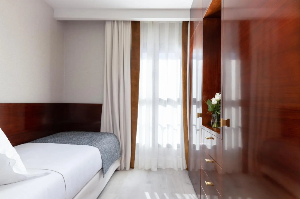 Suites Center Barcelona — photo 6