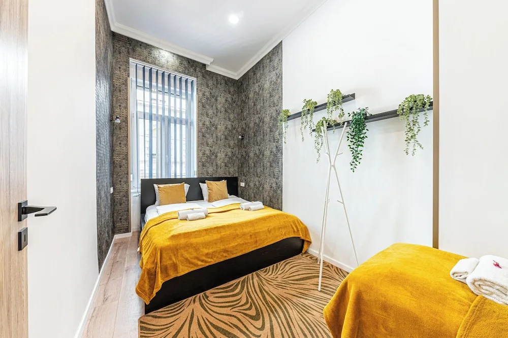 The Other Side - Spacious 3BR with Jacuzzi and Private Sauna, photo 2