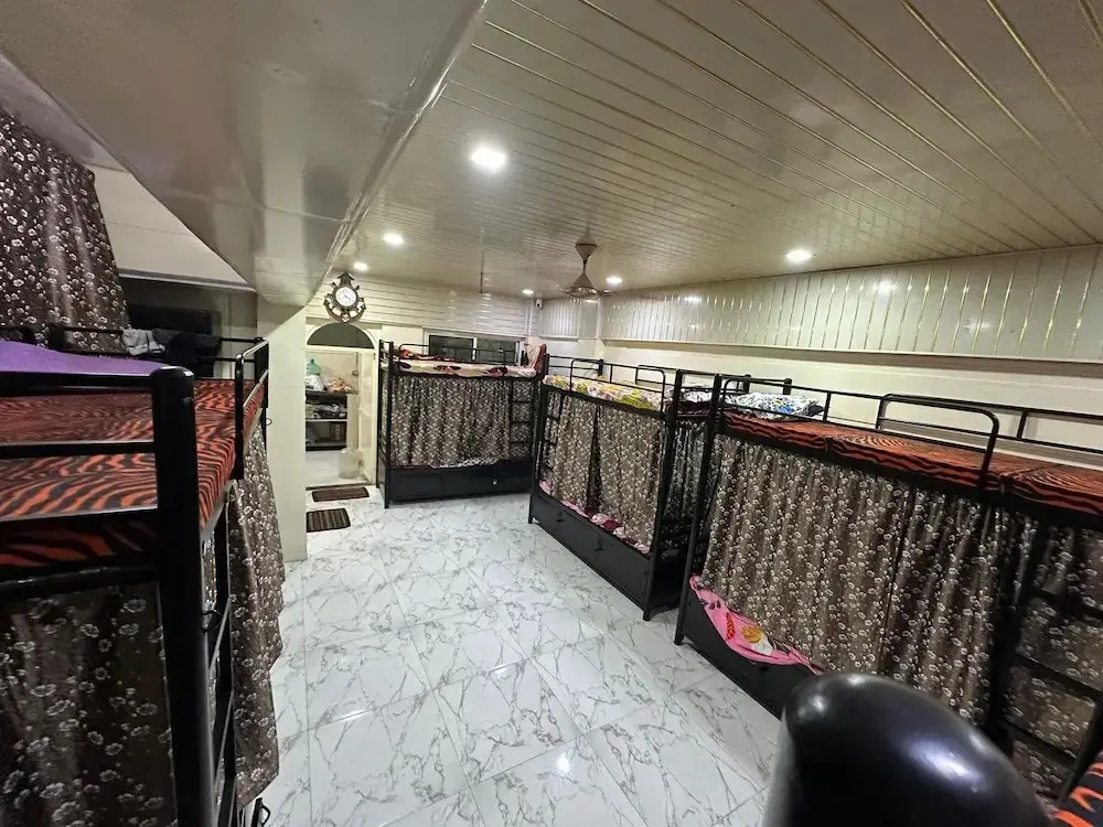 Balaji Dormitory In Andheri — photo 8