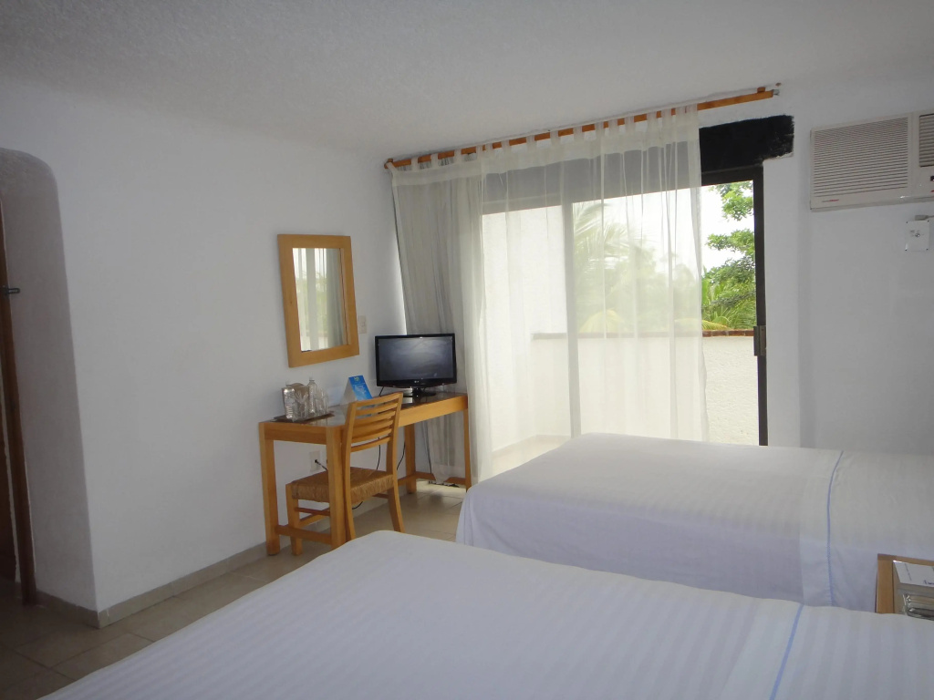 Hotel Sotavento & Yacht Club, photo 2