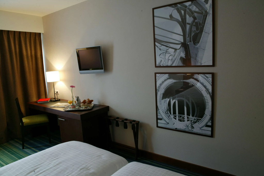 New Hotel Charlemagne, photo 4