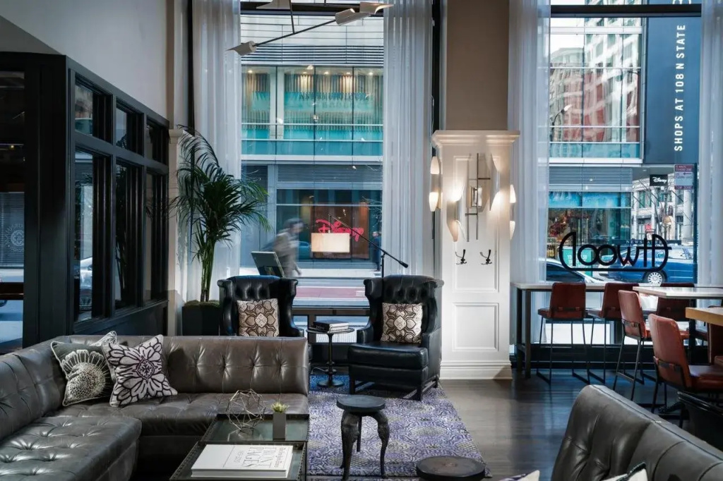 Staypineapple, An Iconic Hotel, The Loop, photo 2