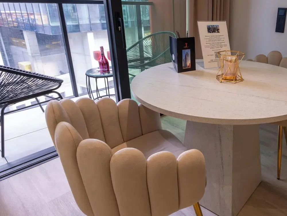 Towarowa Towers Residences — photo 7