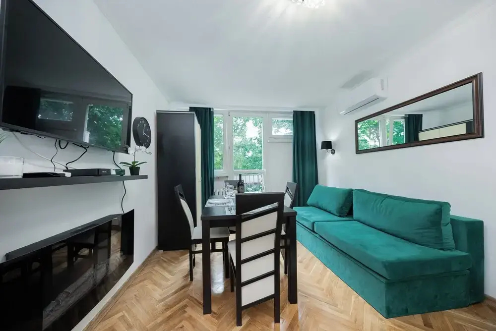 UNIT Short Rent Apartment by Warsaw Metro Station — photo 6
