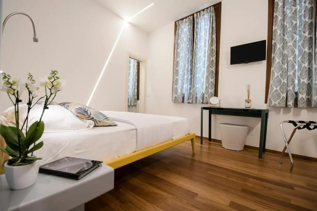 Stemar Apartments