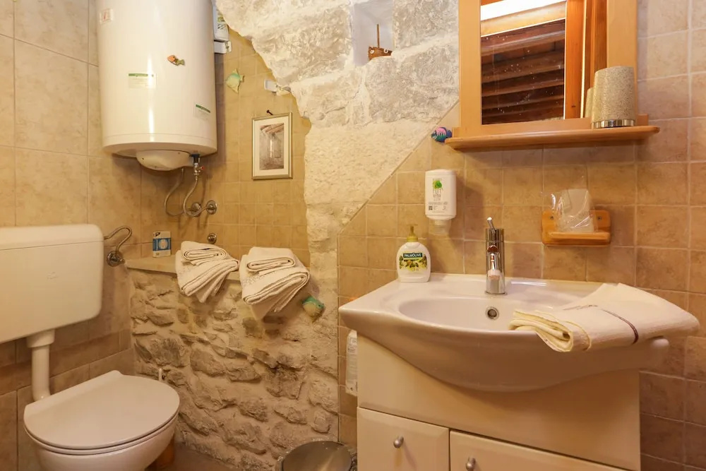 Salvezani apartments — photo 8