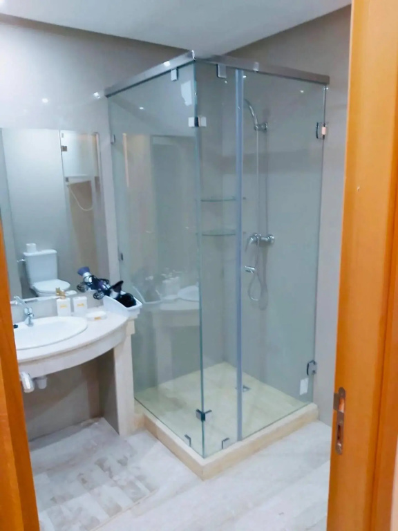 Luxueux Appartement Entre Gueliz Et L'Hivernage Avec Wifi — photo 8
