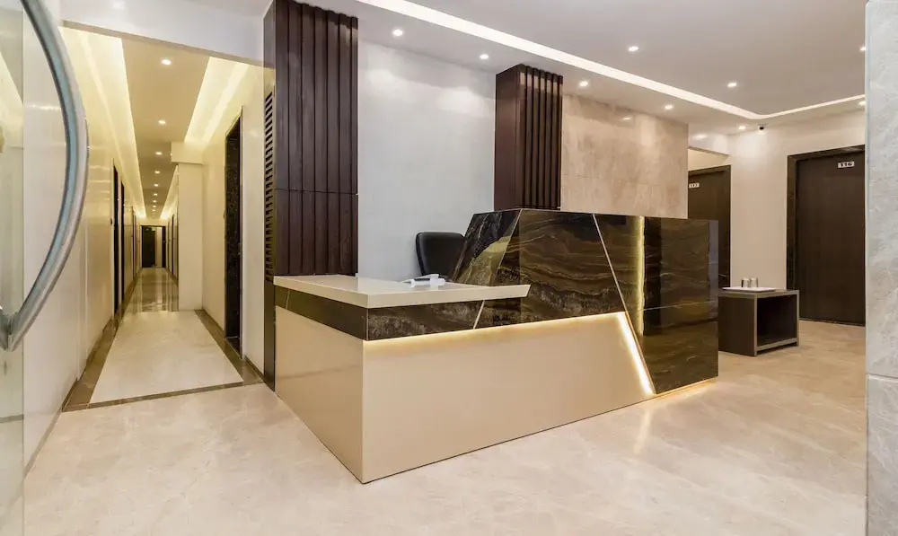 Treebo Oyster Suite