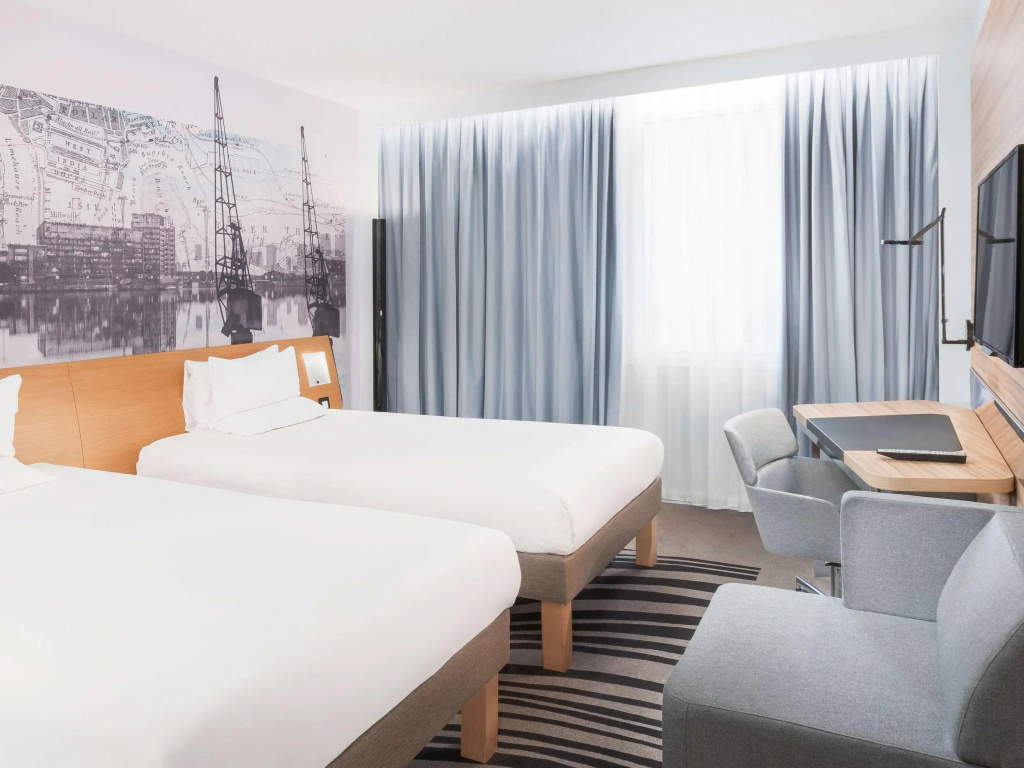 Novotel London Canary Wharf Hotel — photo 5