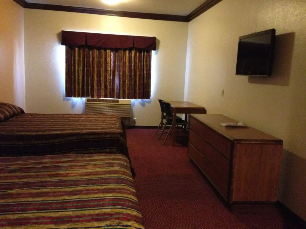 Crescent Inn — photo 5