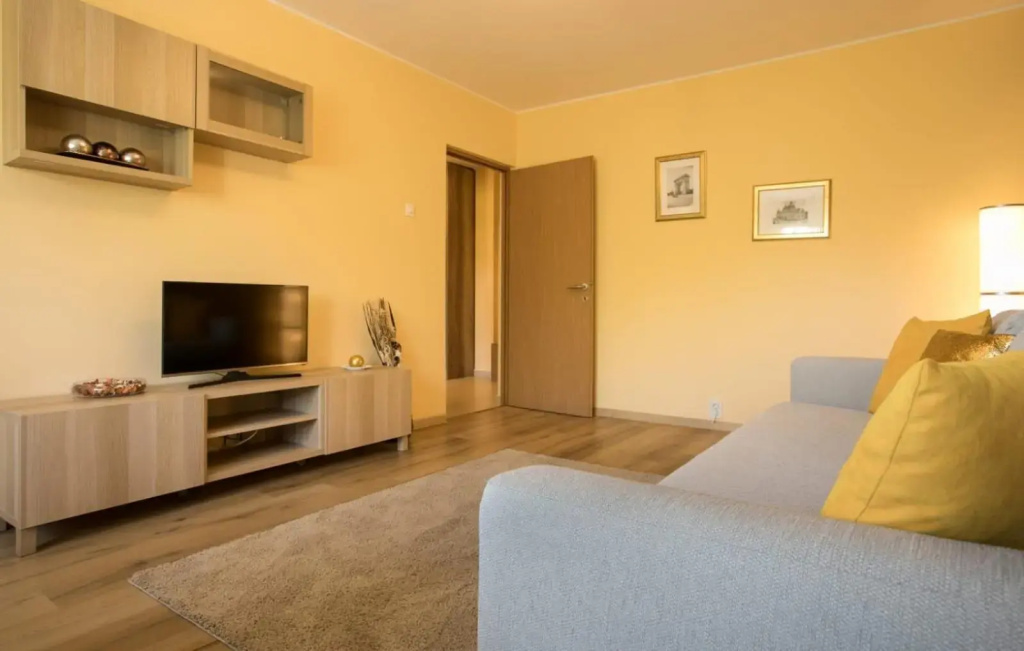 Golden Apartment Baneasa — photo 6