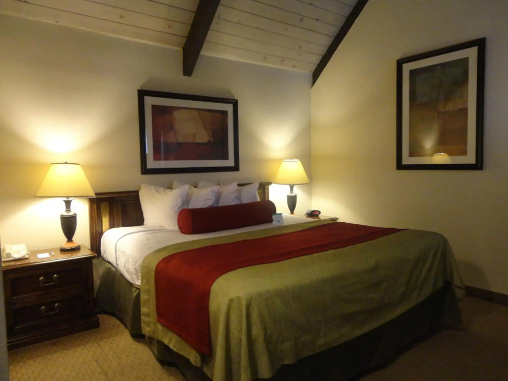 Mikado Hotel - Universal Studios/Burbank — photo 3