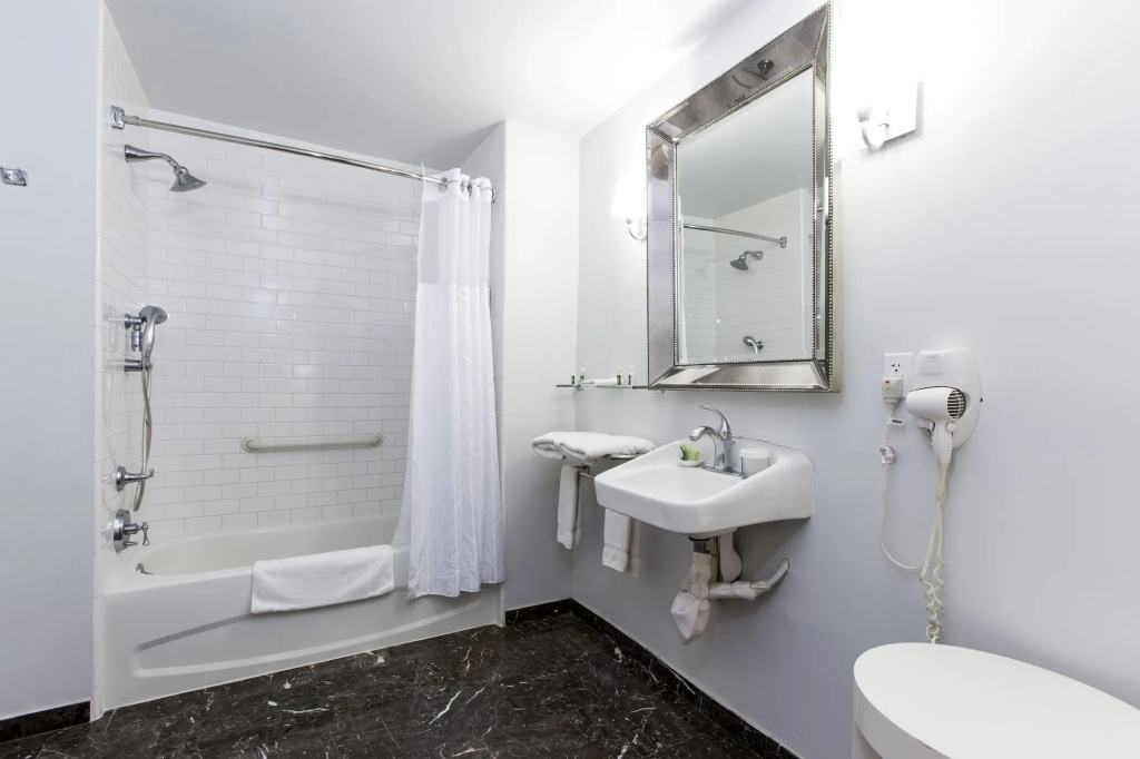 L.A. Sky Boutique Hotel — photo 8