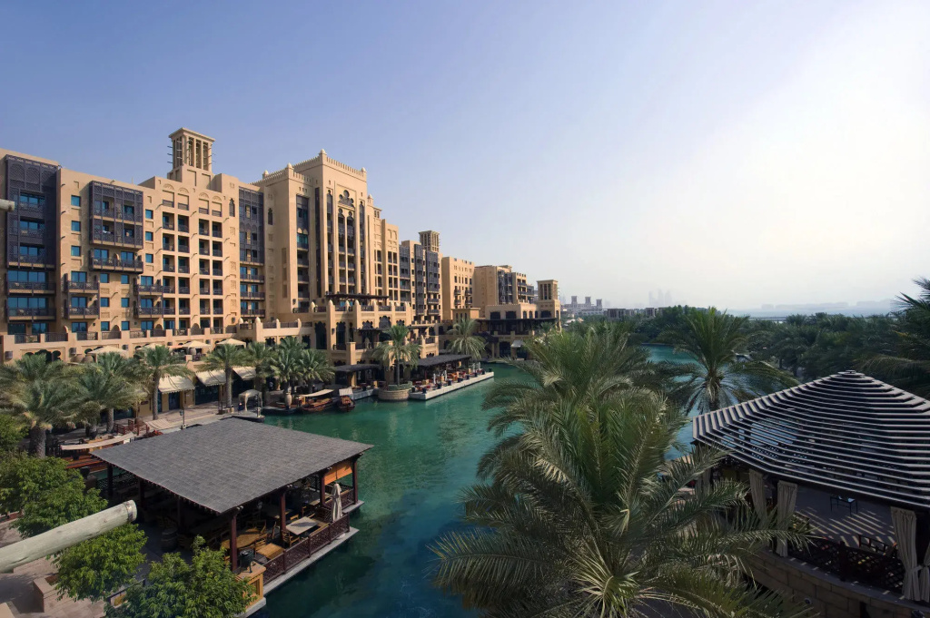 Jumeirah Mina Al Salam Hotel