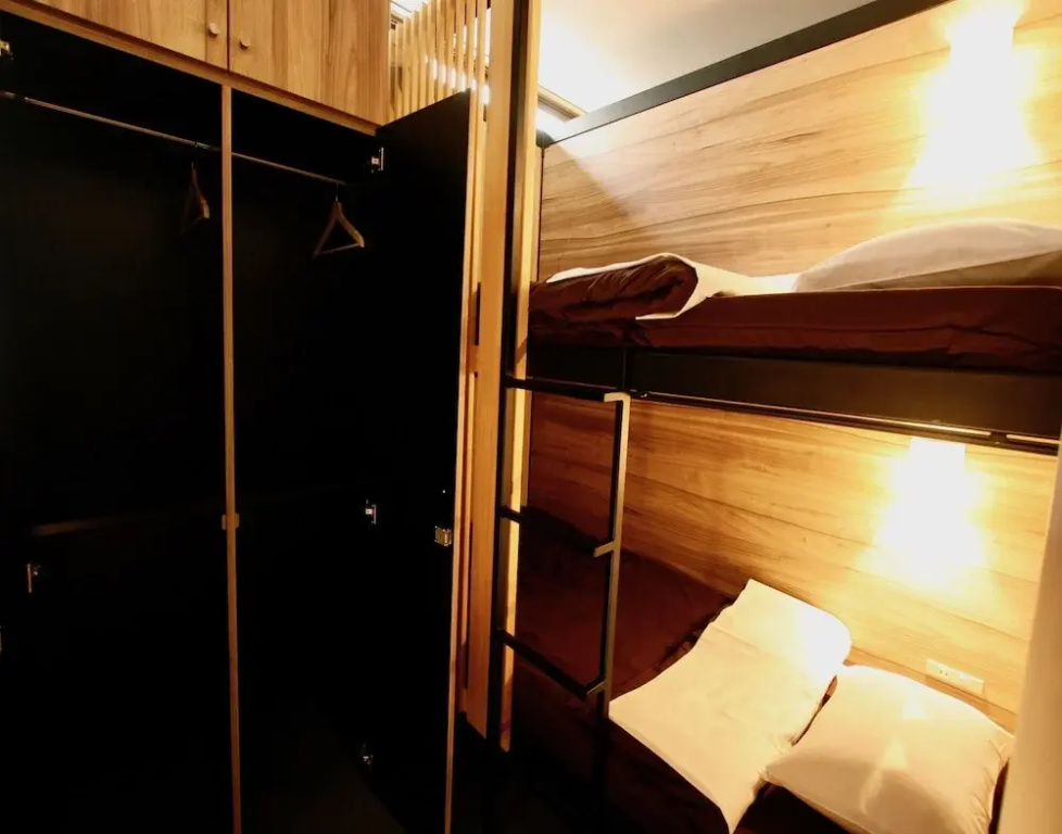 Namba Guesthouse HIVE - Hostel, photo 5