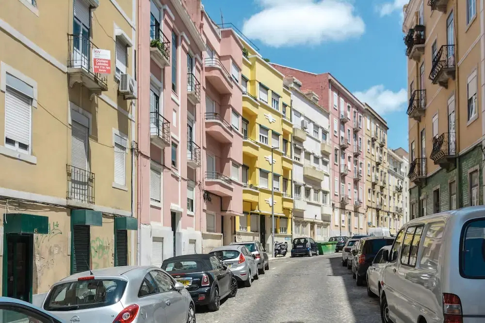 Penha1 · Lisbon's Charming and Bright Apartment
