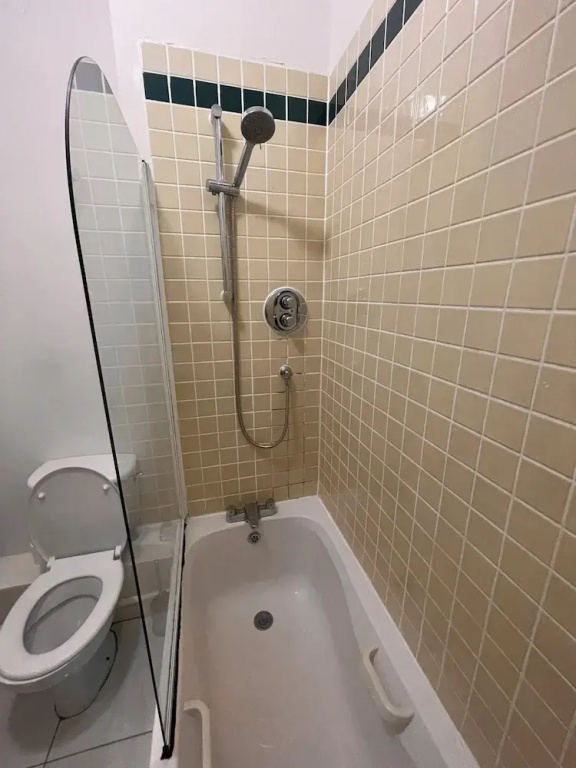 Entire Apartment in Heart of Dublin — photo 6