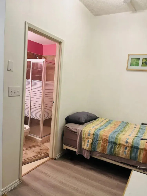 Moe's Suite Hotel, photo 5