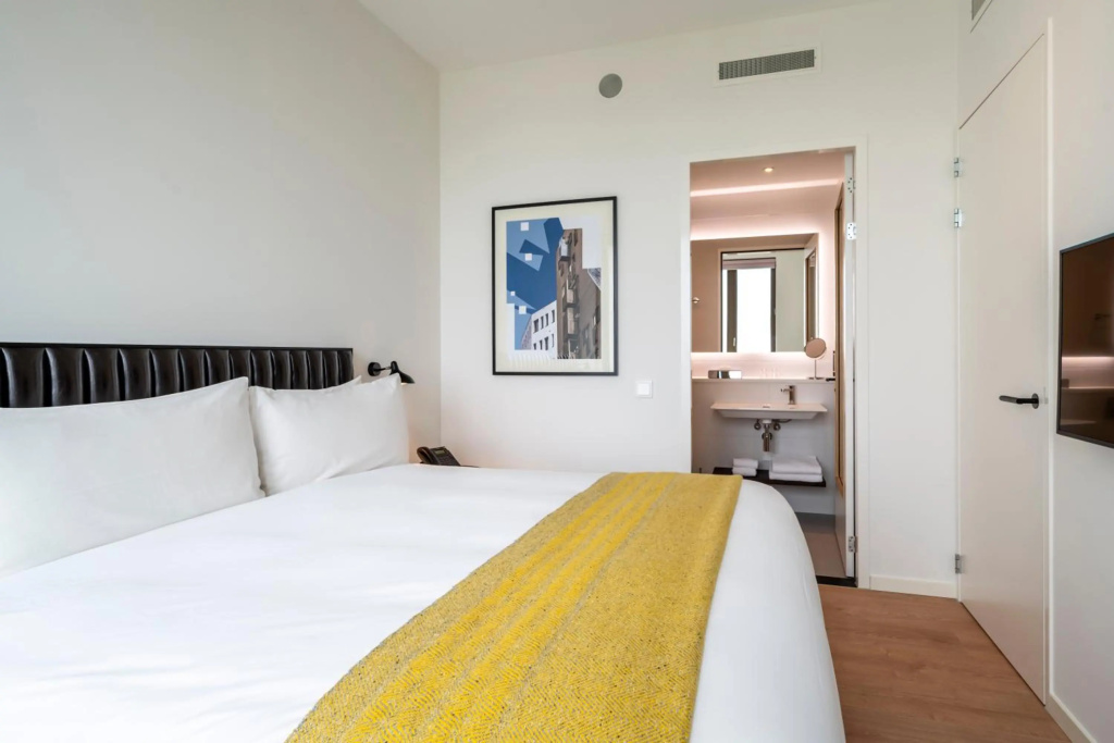 PREMIER SUITES PLUS Amsterdam — photo 6