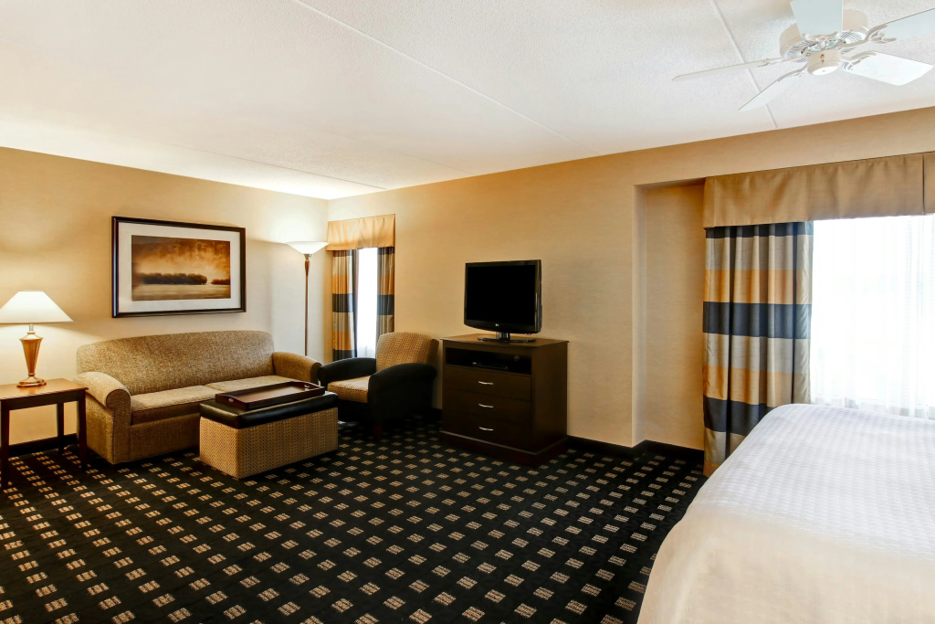 Homewood Suites by Hilton Toronto Airport Corporate Centre — photo 6