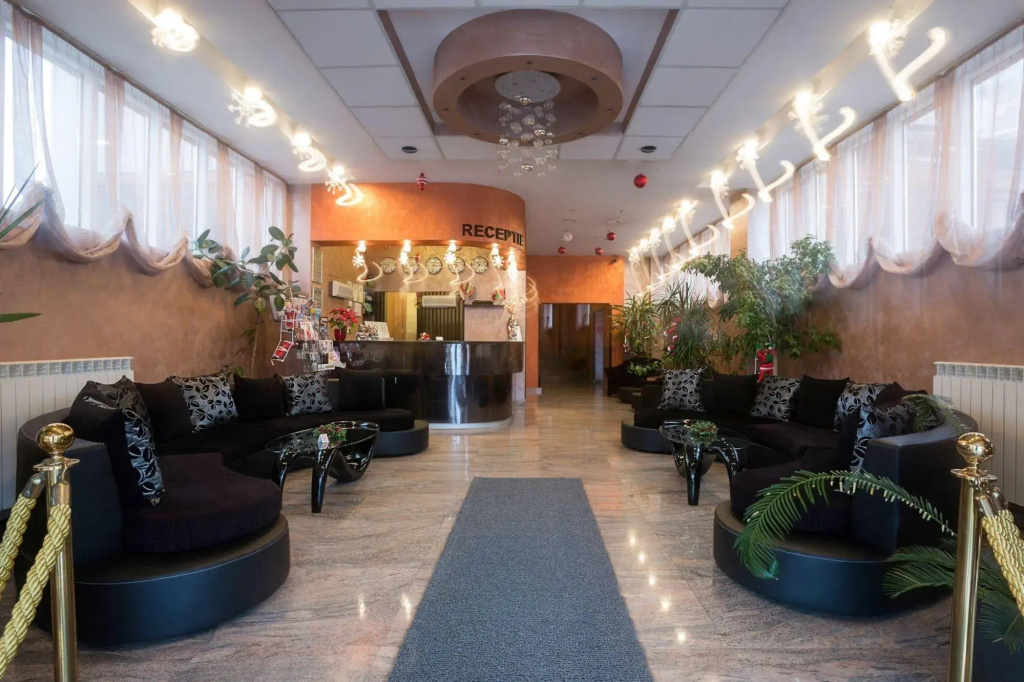 Inter Business Bucharest Hotel, photo 2
