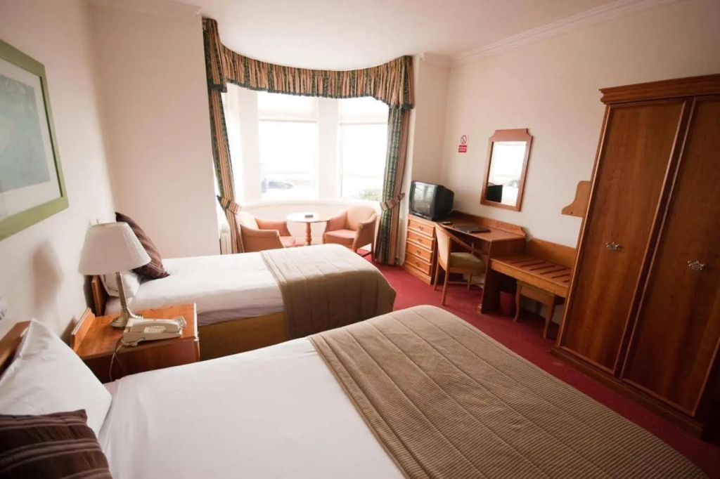 White Sands Hotel, photo 2