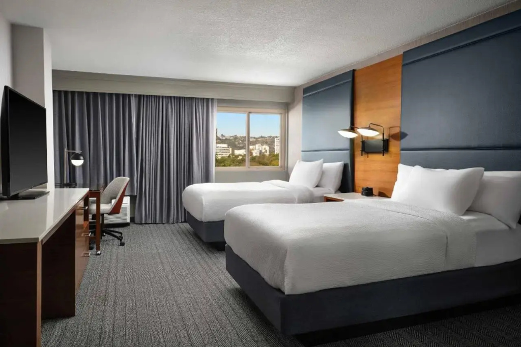 Courtyard by Marriott Los Angeles Century City/Beverly Hills — photo 8