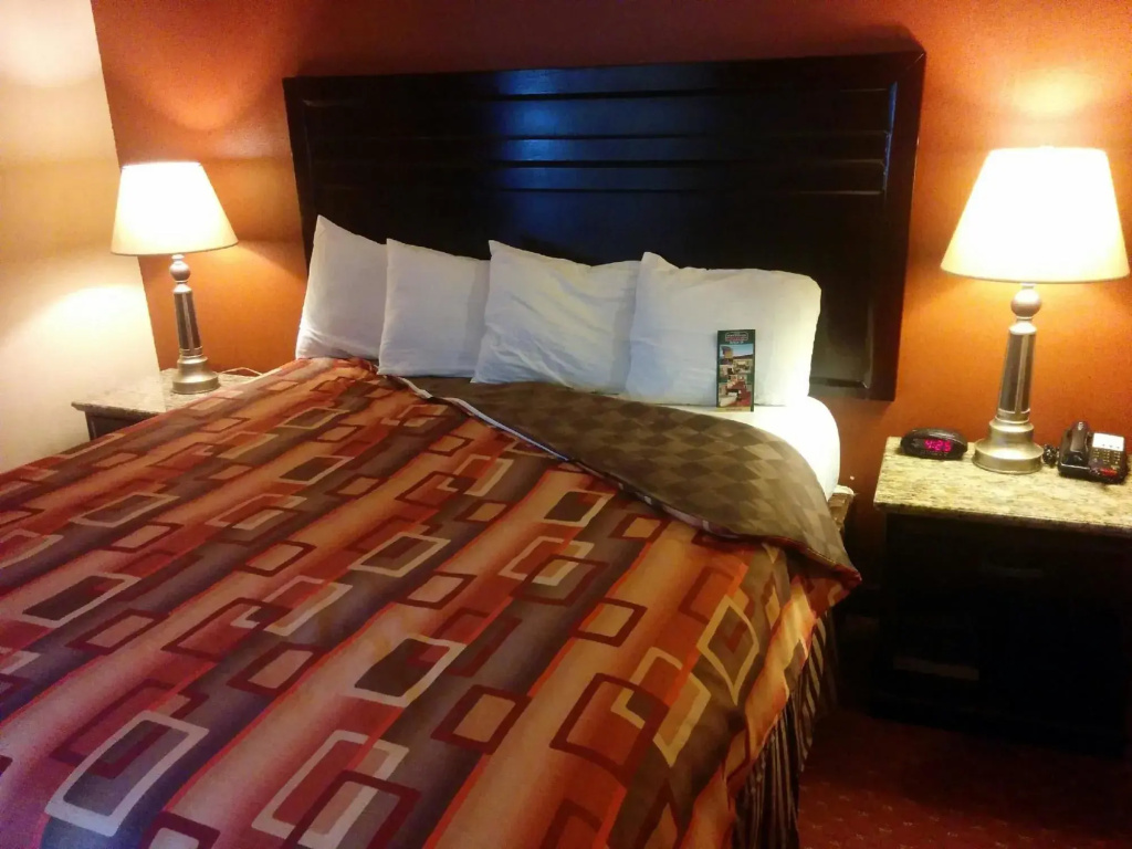 Portofino Inn Burbank — photo 6