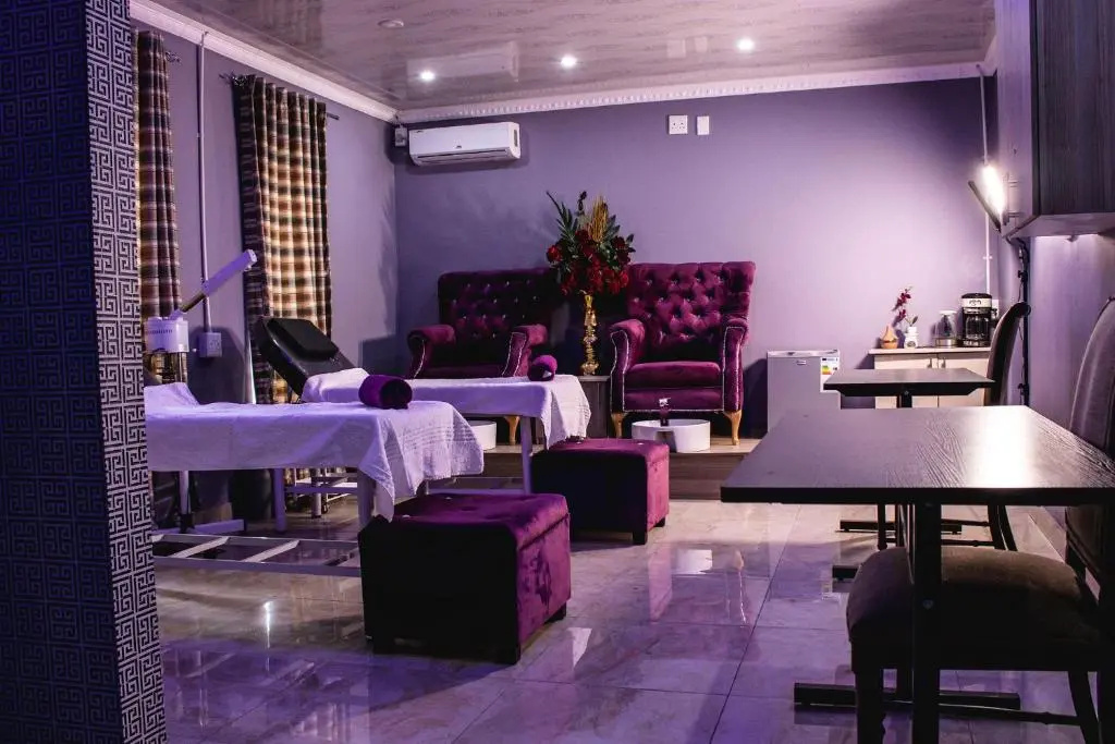 Gold Crown international Hotel — photo 2