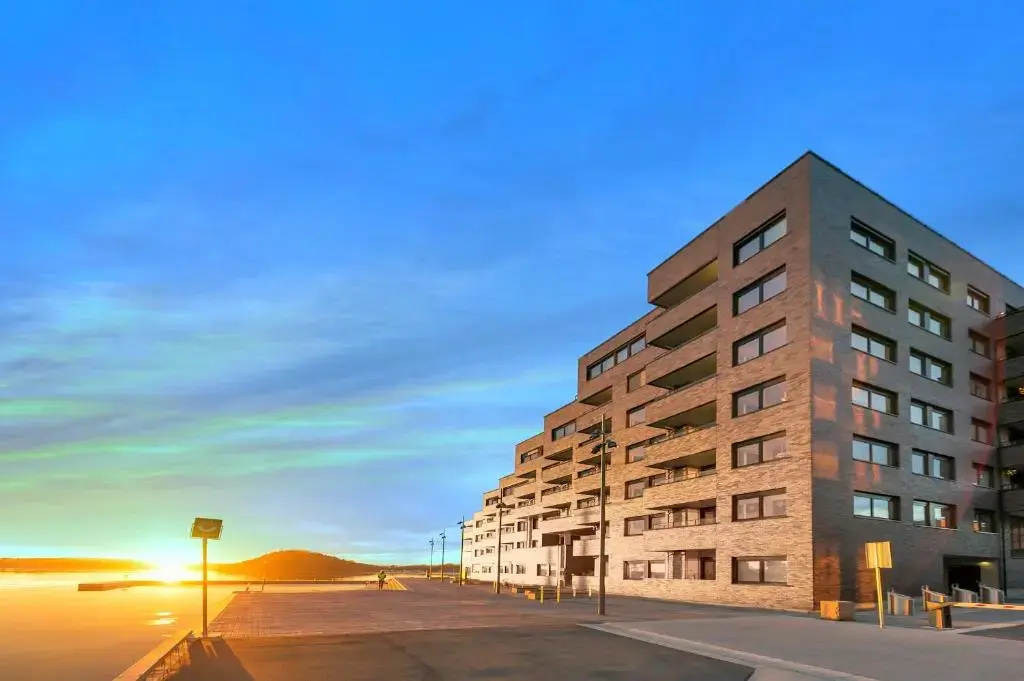 Wright Apartments