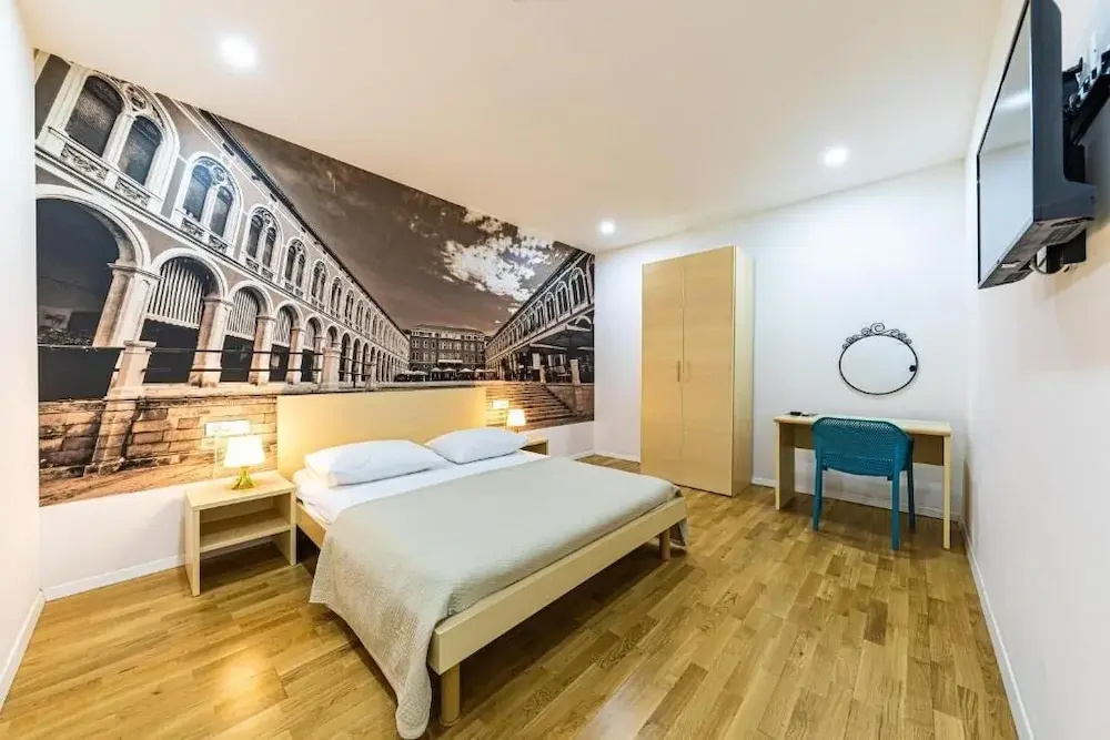 Split City Rooms — photo 6