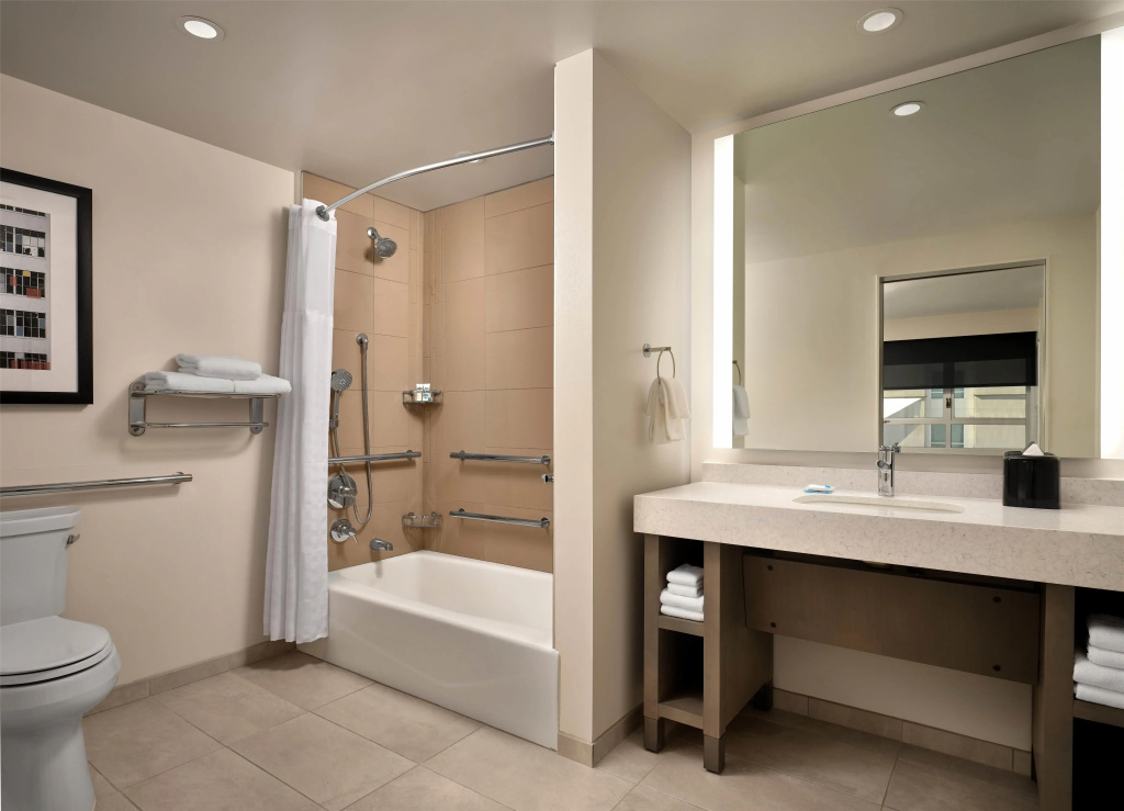 Hyatt House LA - University Medical Center — photo 6