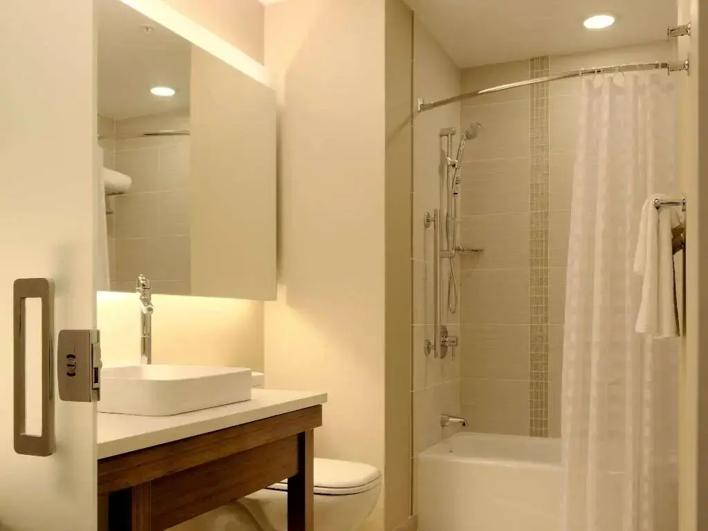 Hyatt Place Chicago Medical/University District — photo 8