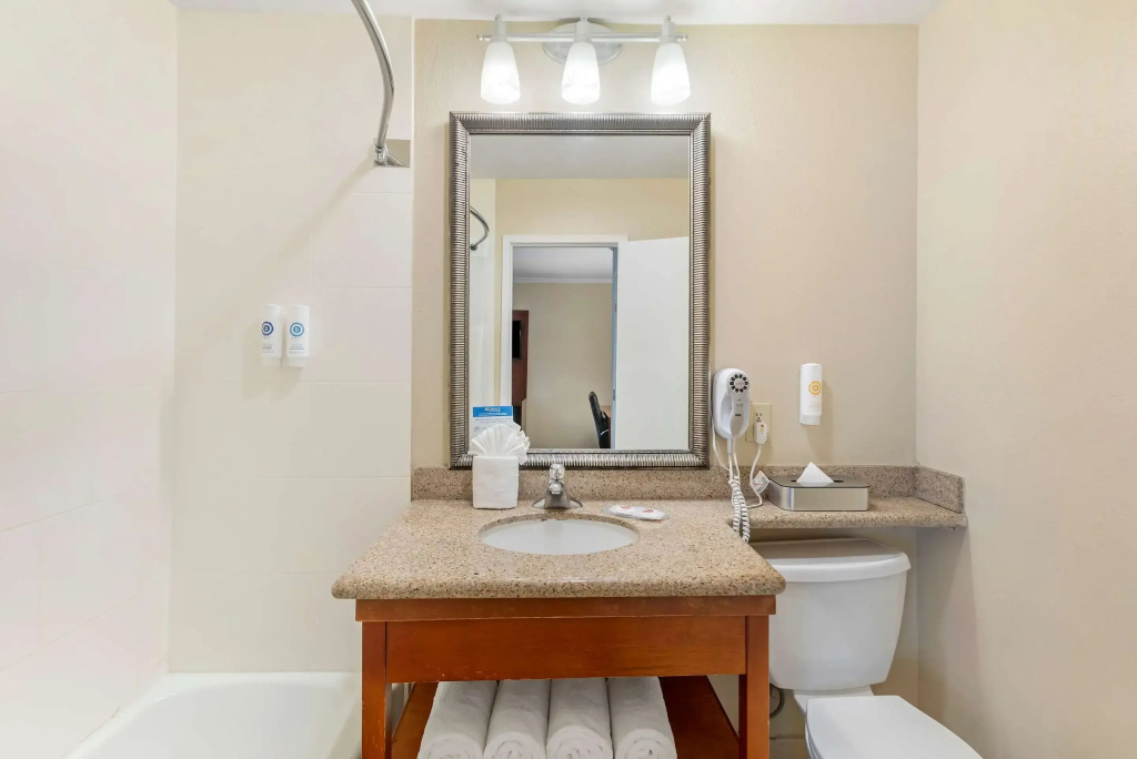 Comfort Inn Santa Monica - West Los Angeles — photo 8