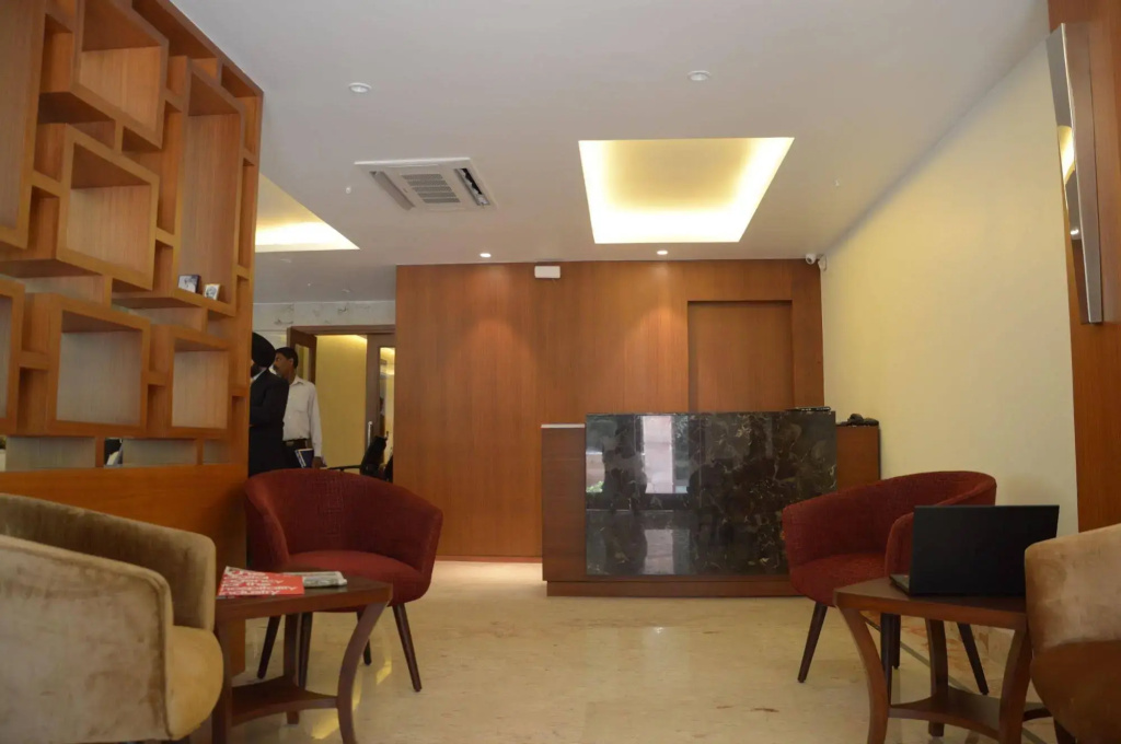 Connaught Royale, photo 2