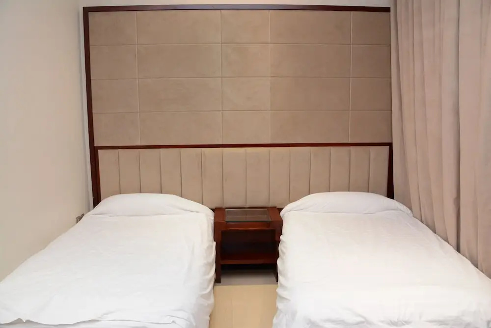 topaz suites, photo 3
