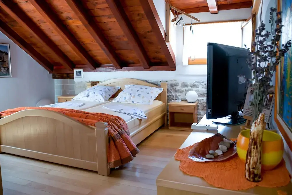 Salvezani apartments, photo 4