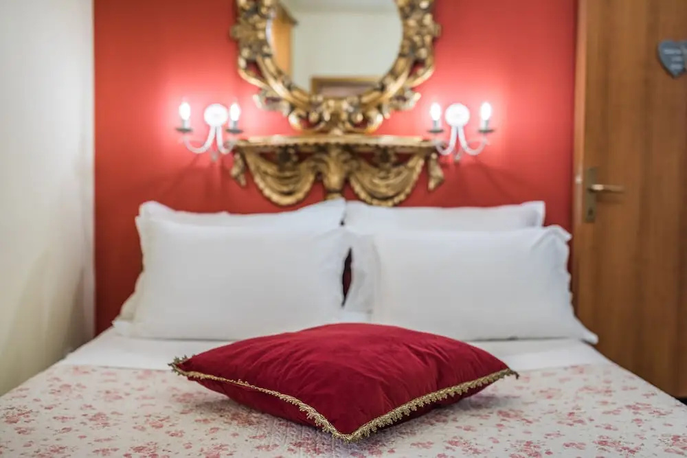 Emperor's Suites, photo 5