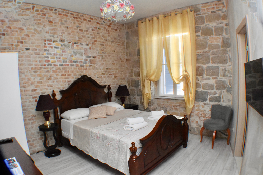 PIETRA ROSSA Luxury Rooms, photo 2