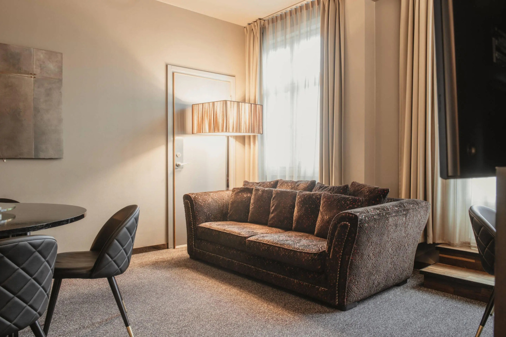 Home Hotel Folketeateret — photo 7