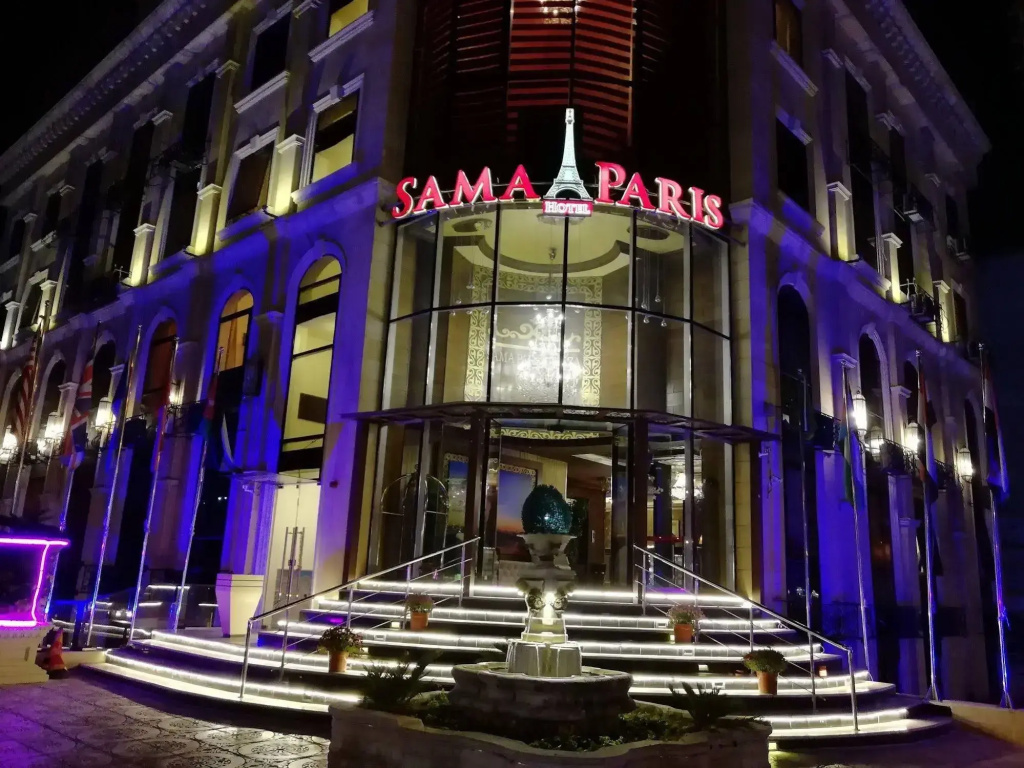 Sama Paris Plaza