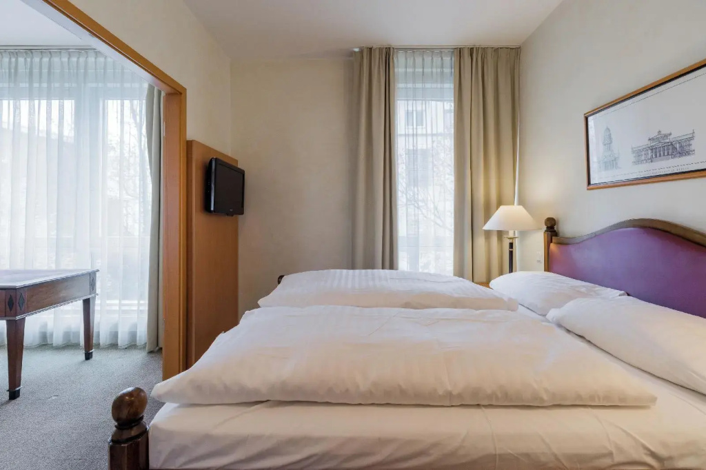 Apartmenthaus Berlin Mitte — photo 6