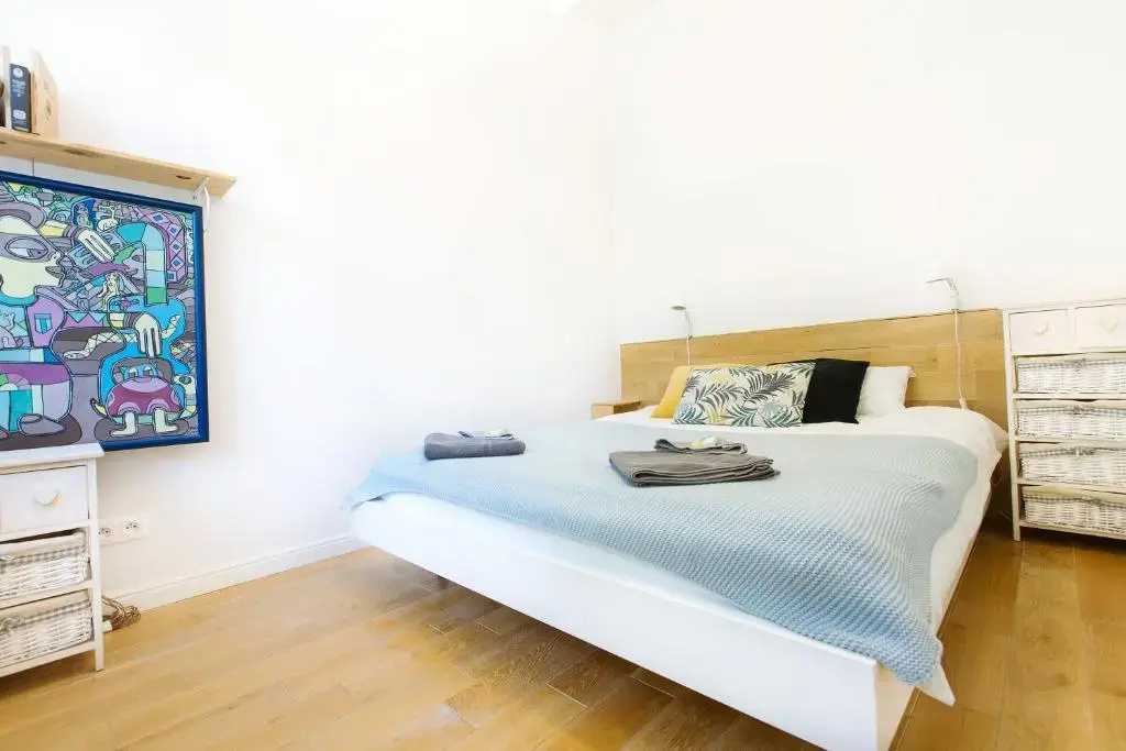 Warsaw Concierge Travellers Nest Wspolna — photo 3