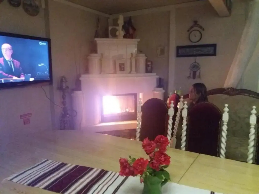 White Villa — photo 2