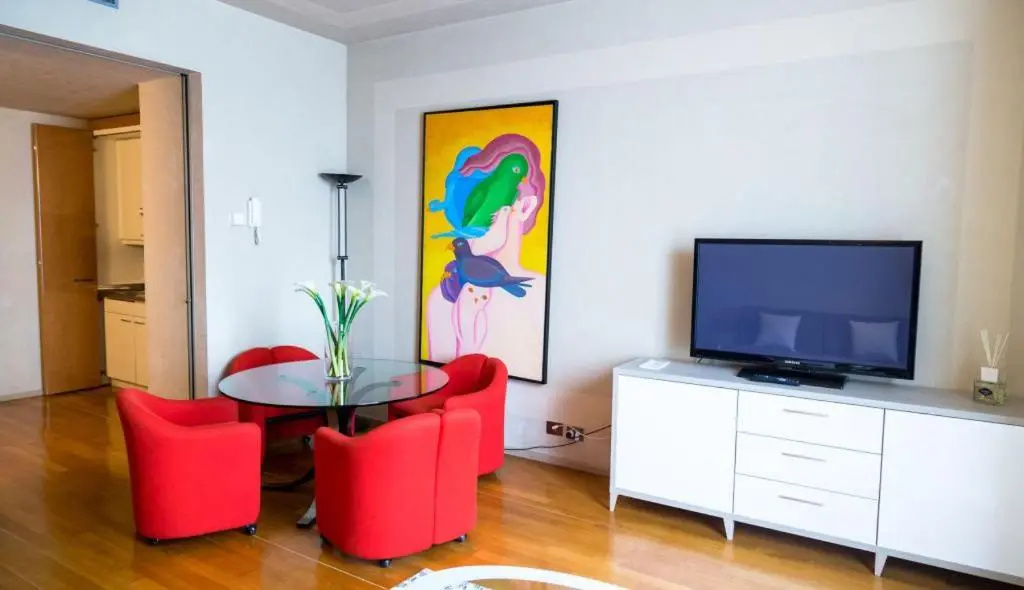 Milan Royal Suites - Centro Duomo — photo 8