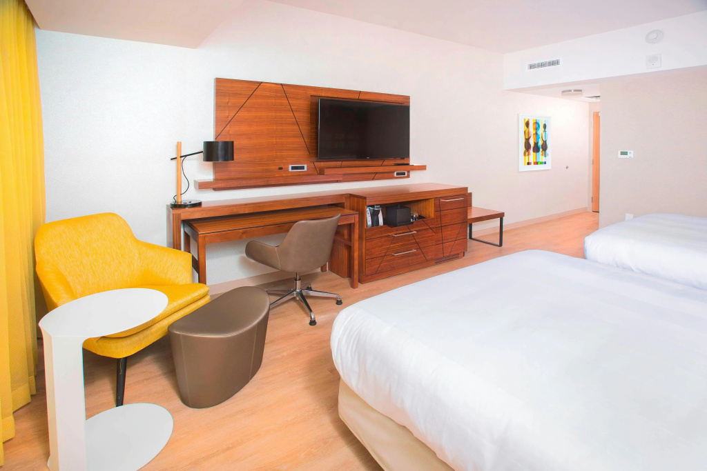 Courtyard by Marriott Santa Monica — photo 6